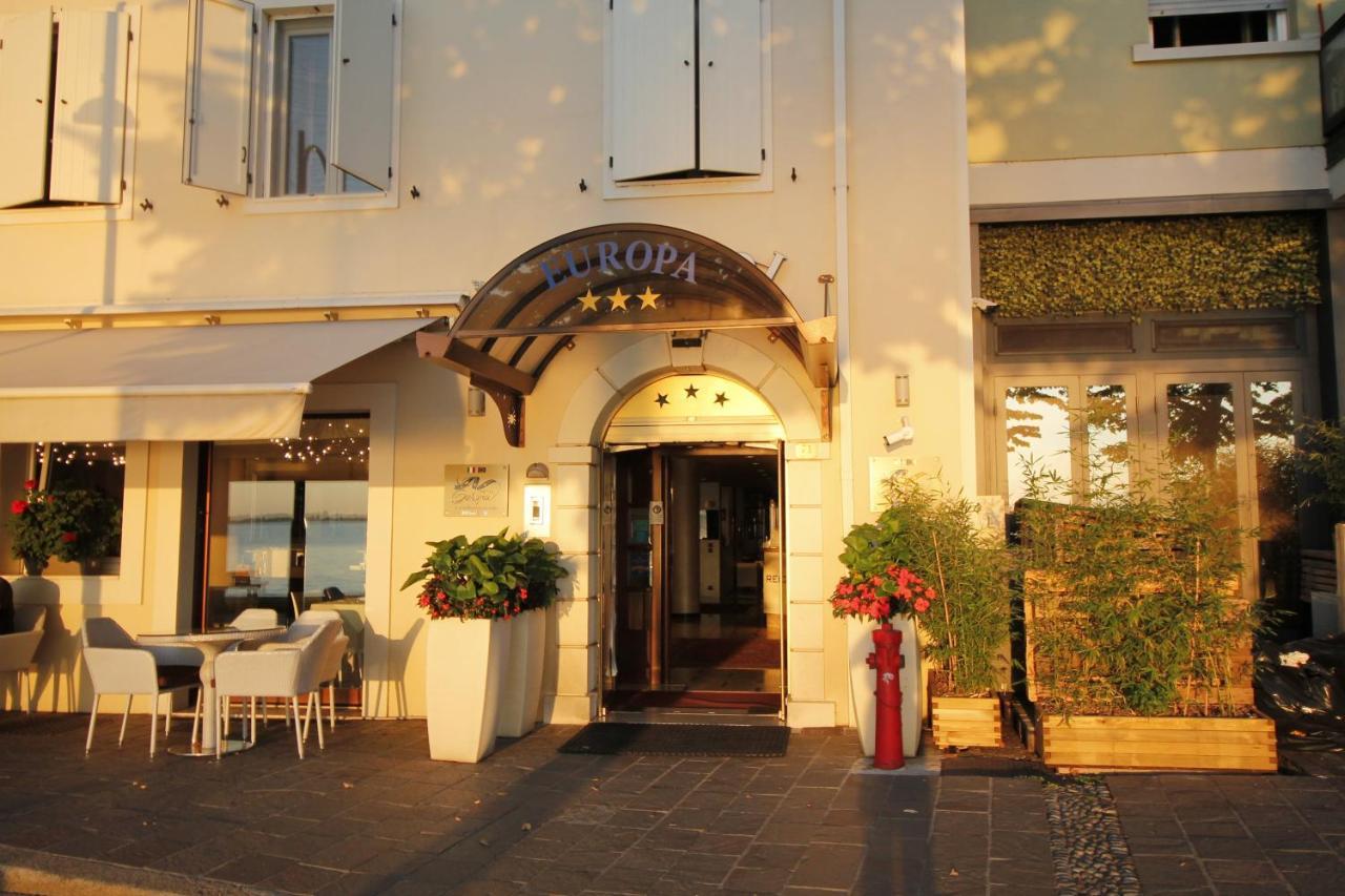 Hotel Europa Desenzano del Garda Luaran gambar